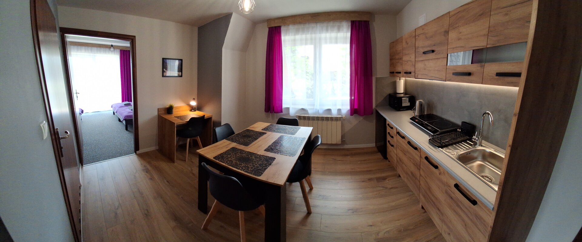Apartament z dwoma sypialniami i balkonem max. 5 os Apartament z dwoma sypialniami i balkonem max. 5 os